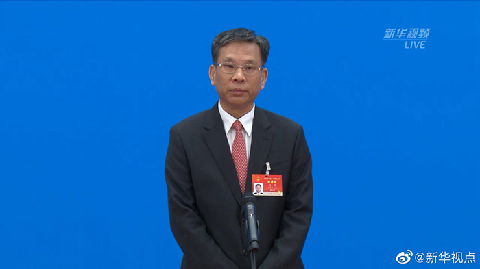 财政部部长刘昆：财政政策保持基本稳定不急转弯