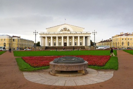 俄罗斯圣彼得堡股票交易所宣布停止营业