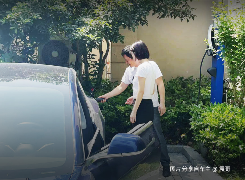 在北京安装家庭充电桩到底有多香？特斯拉车主：每公里不到1毛钱